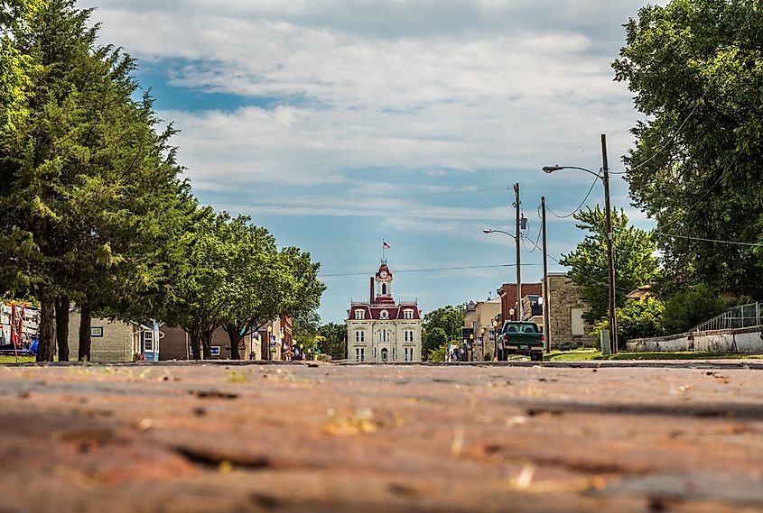 The downtown area and courthouse in Cottonwood Falls, Kansas.